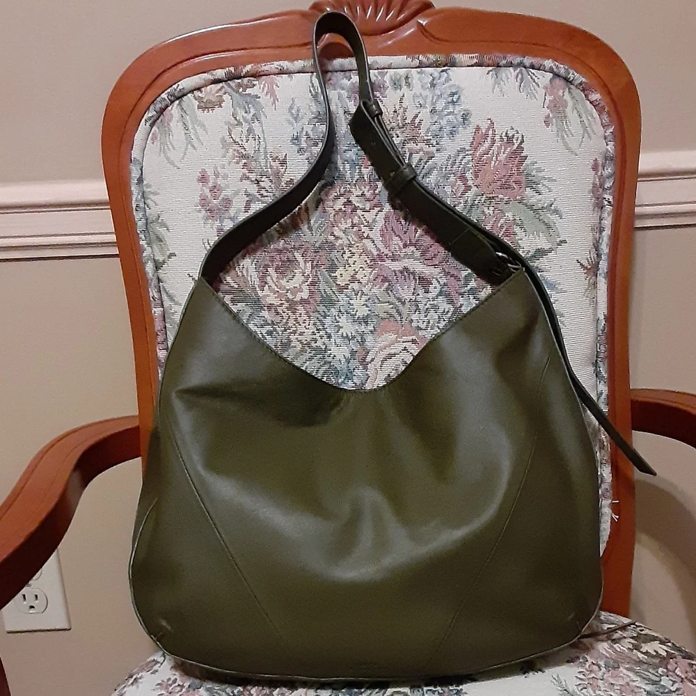 Vince Camuto Grady Hobo Style Nappa Lamb Leather Bag & Dust Bag